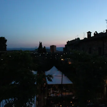 Le Terrazze Del Chianti Residenza D'epoca E Di Charme