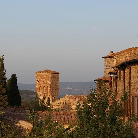 Le Terrazze Del Chianti Residenza D'epoca E Di Charme Nocleg ze śniadaniem 4*